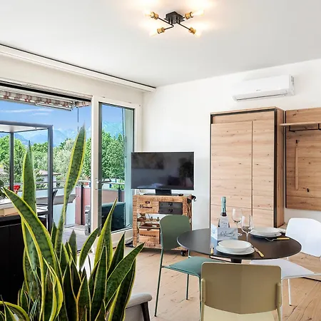 Alle Camelie - Happy Apartment Locarno
